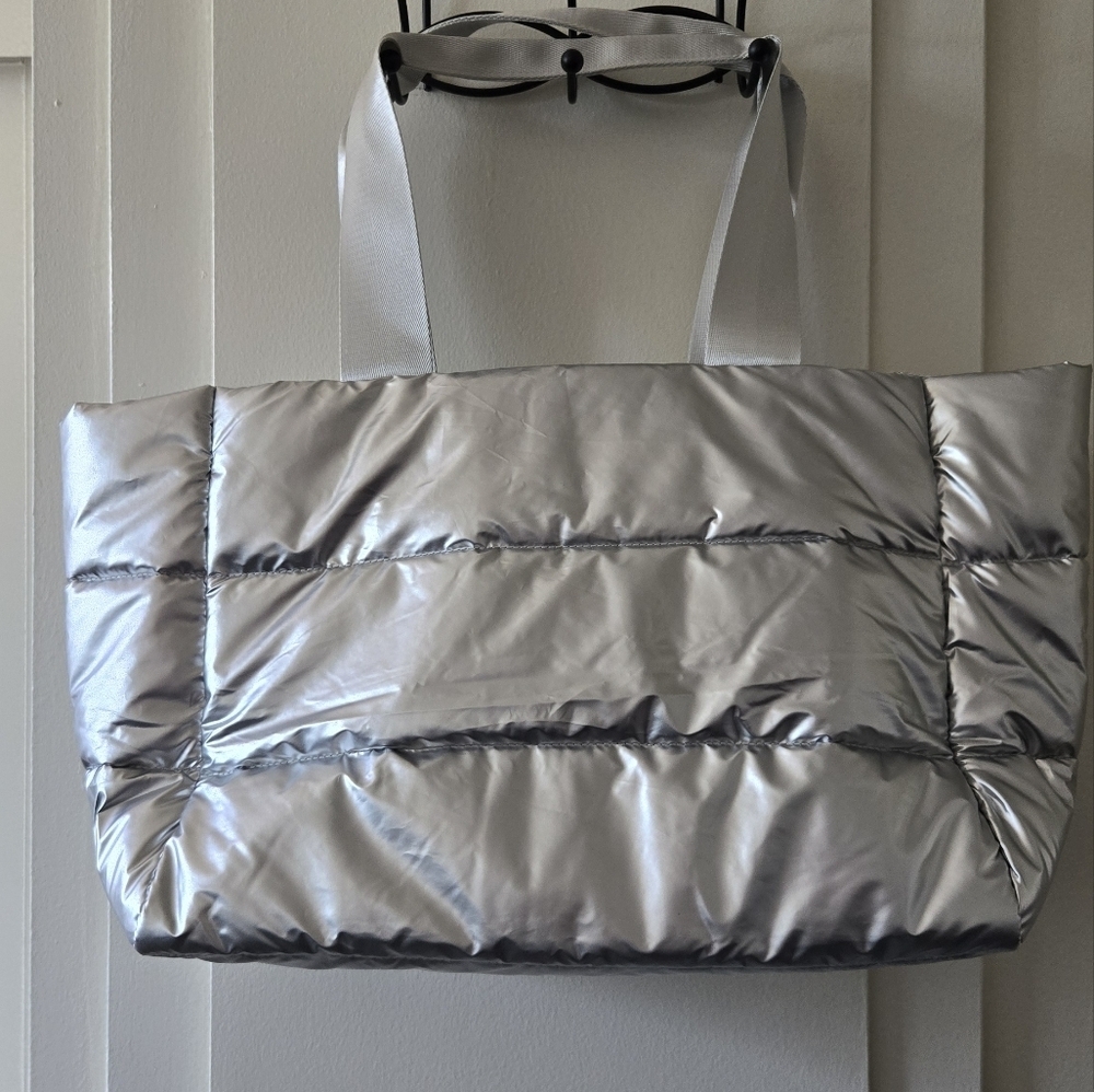 Dr Driss Y2k Silver Women's Puffer Tote Bag NWOT - Picture 8 of 10